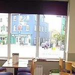 Hotel Alcock & Brown 3*