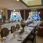 Ξενοδοχείο Alcock & Brown 3*