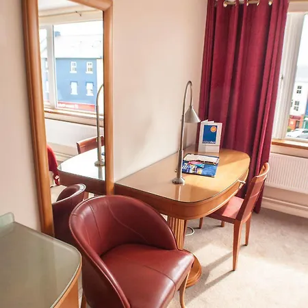 Hotel Alcock & Brown Clifden