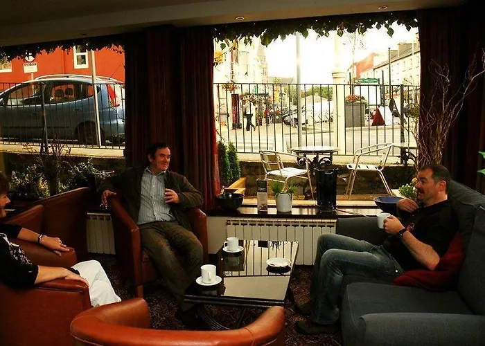 Alcock & Brown Hotel 3*