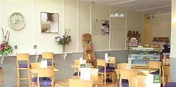 Alcock & Brown Hotel 3*