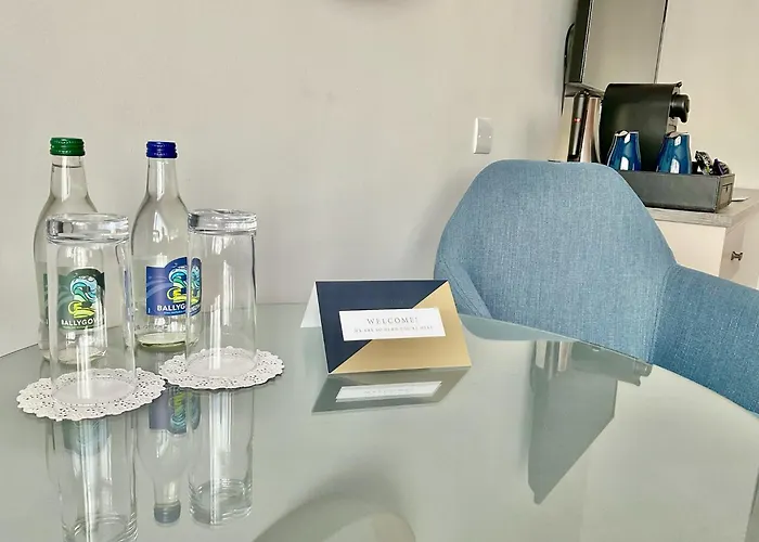 Hotel Alcock & Brown 3*