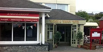 Alcock & Brown Hotel 3*