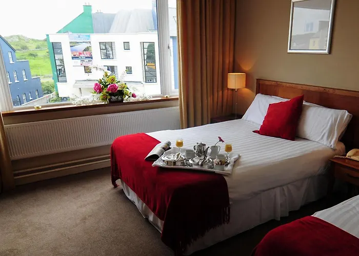 Alcock & Brown Hotel