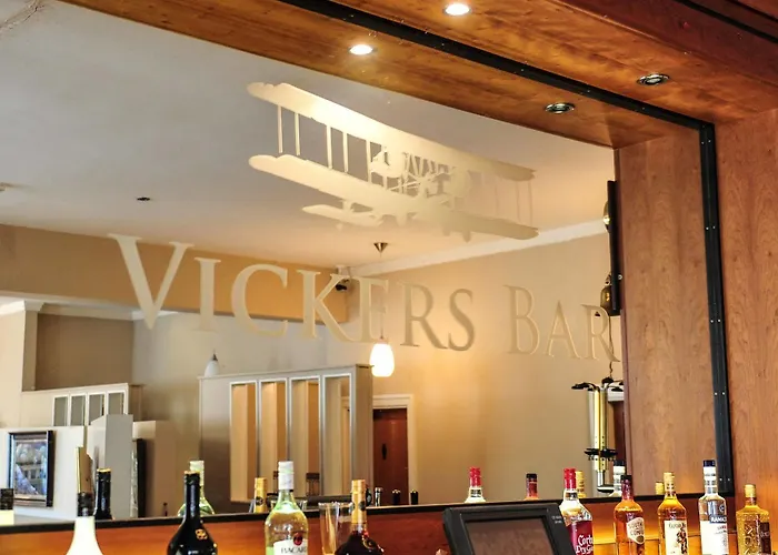 Hotel Alcock & Brown