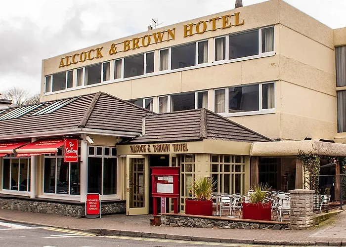 Alcock & Brown Hotel 3*
